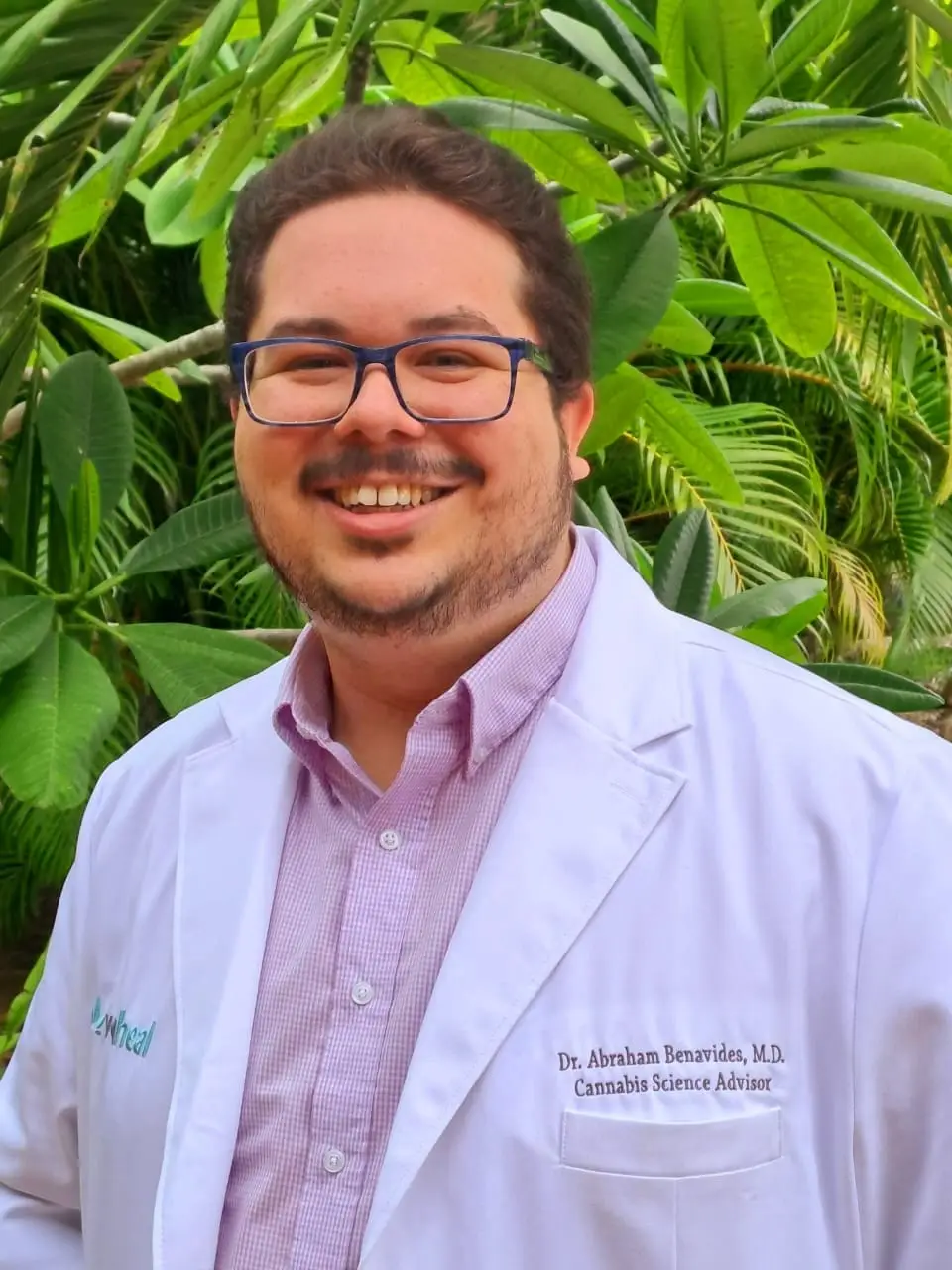 Dr. Abraham Benavides MD headshot